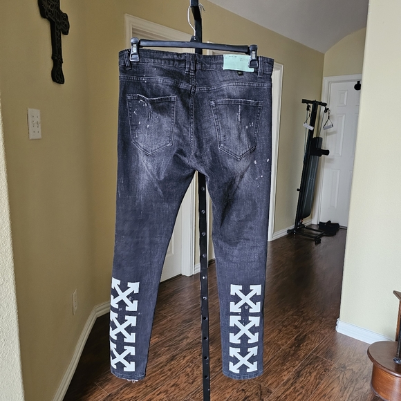 Off-White Signature Arrow Printed Jeans Mens Size 32 - Picture 1 of 15